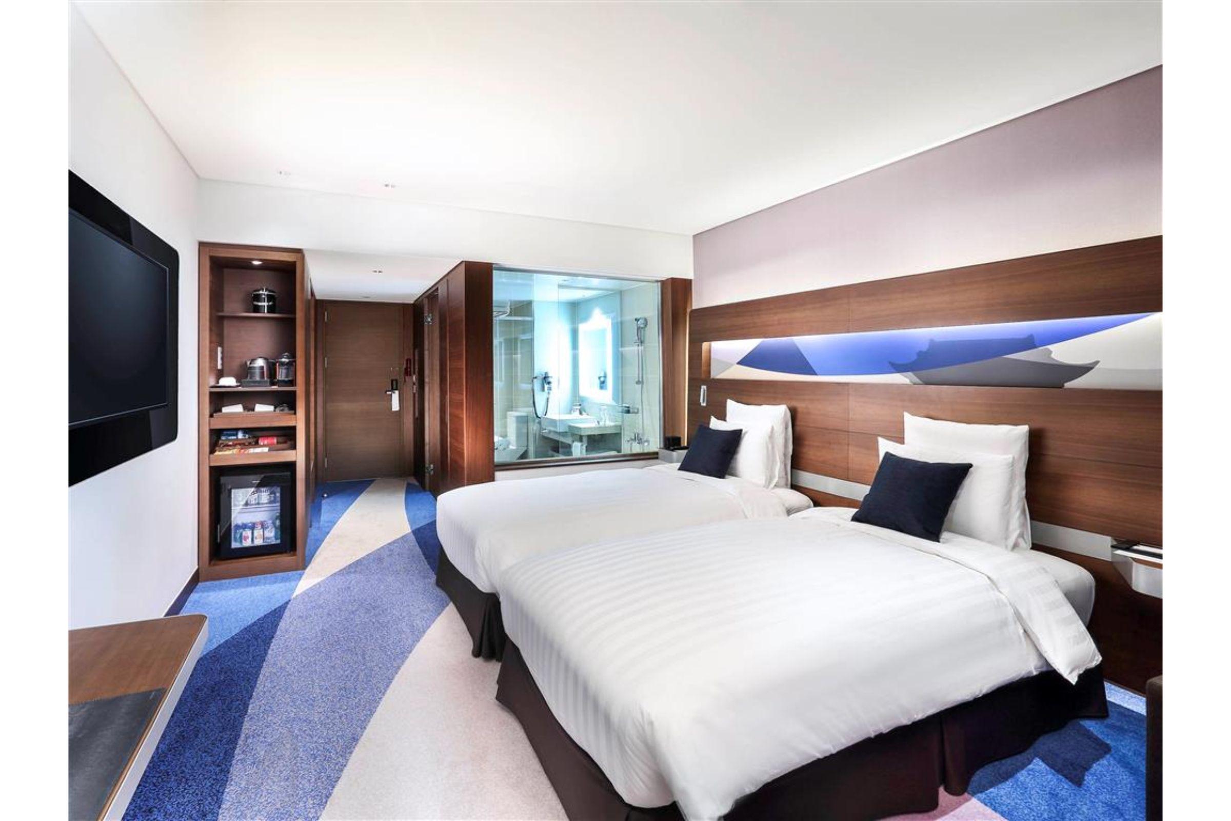 Novotel Ambassador Suwon Exterior foto